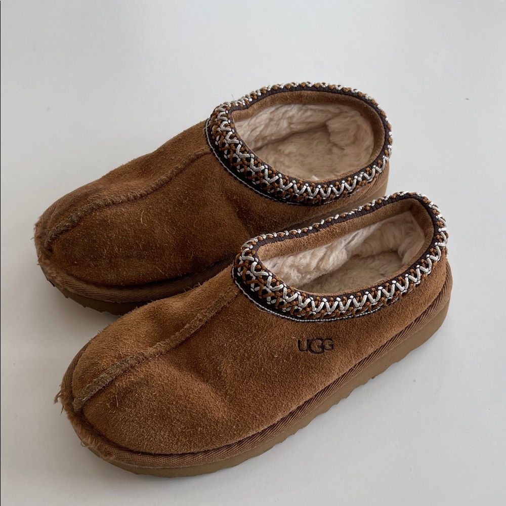 UGG Chestnut Tasman Suede Shearling Slip-On